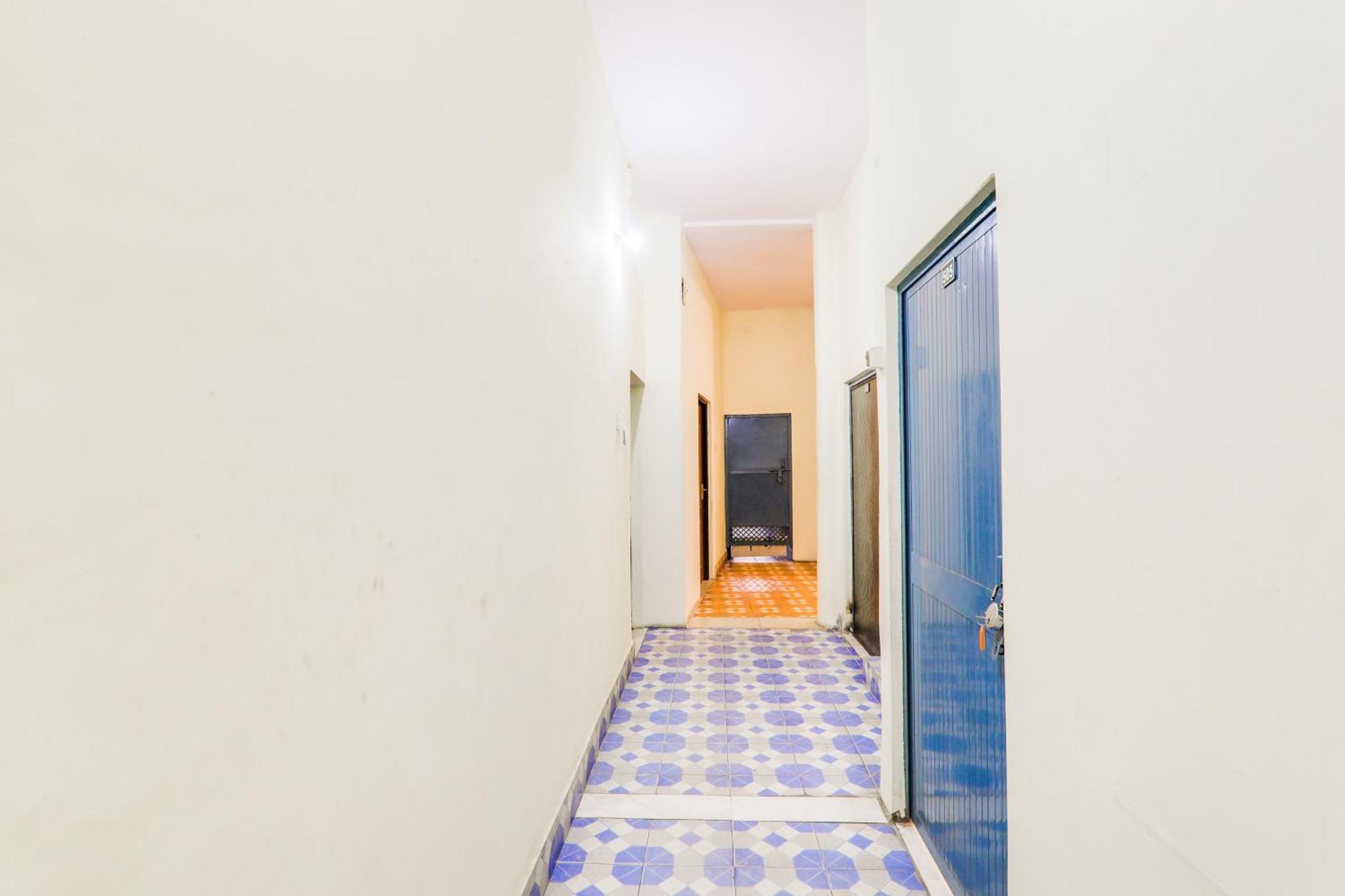 Hotel O Shree Hotel Mriduni Váránasí Exteriér fotografie