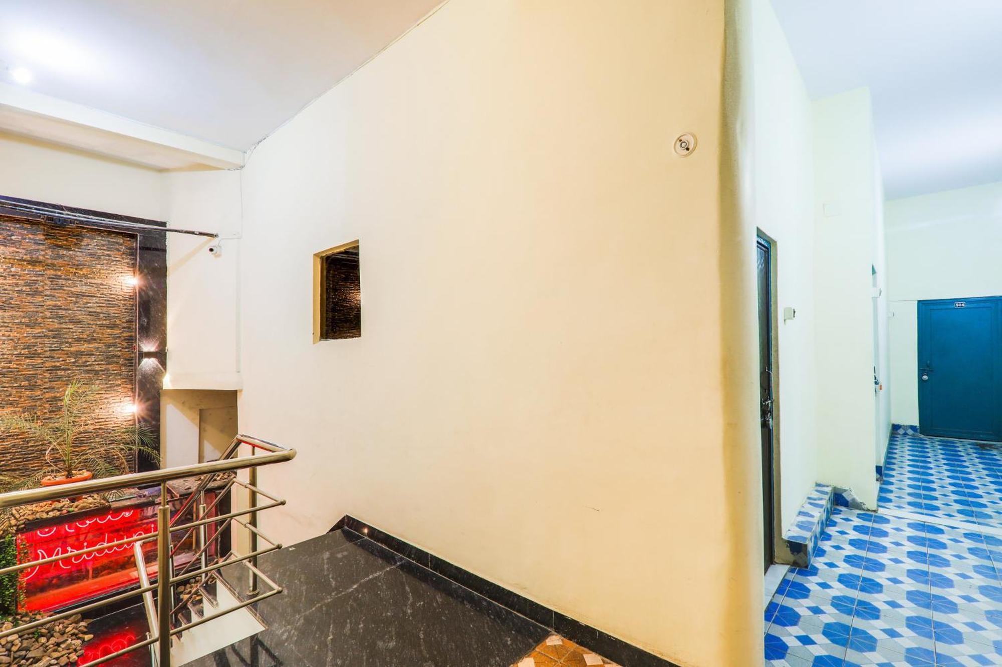 Hotel O Shree Hotel Mriduni Váránasí Exteriér fotografie