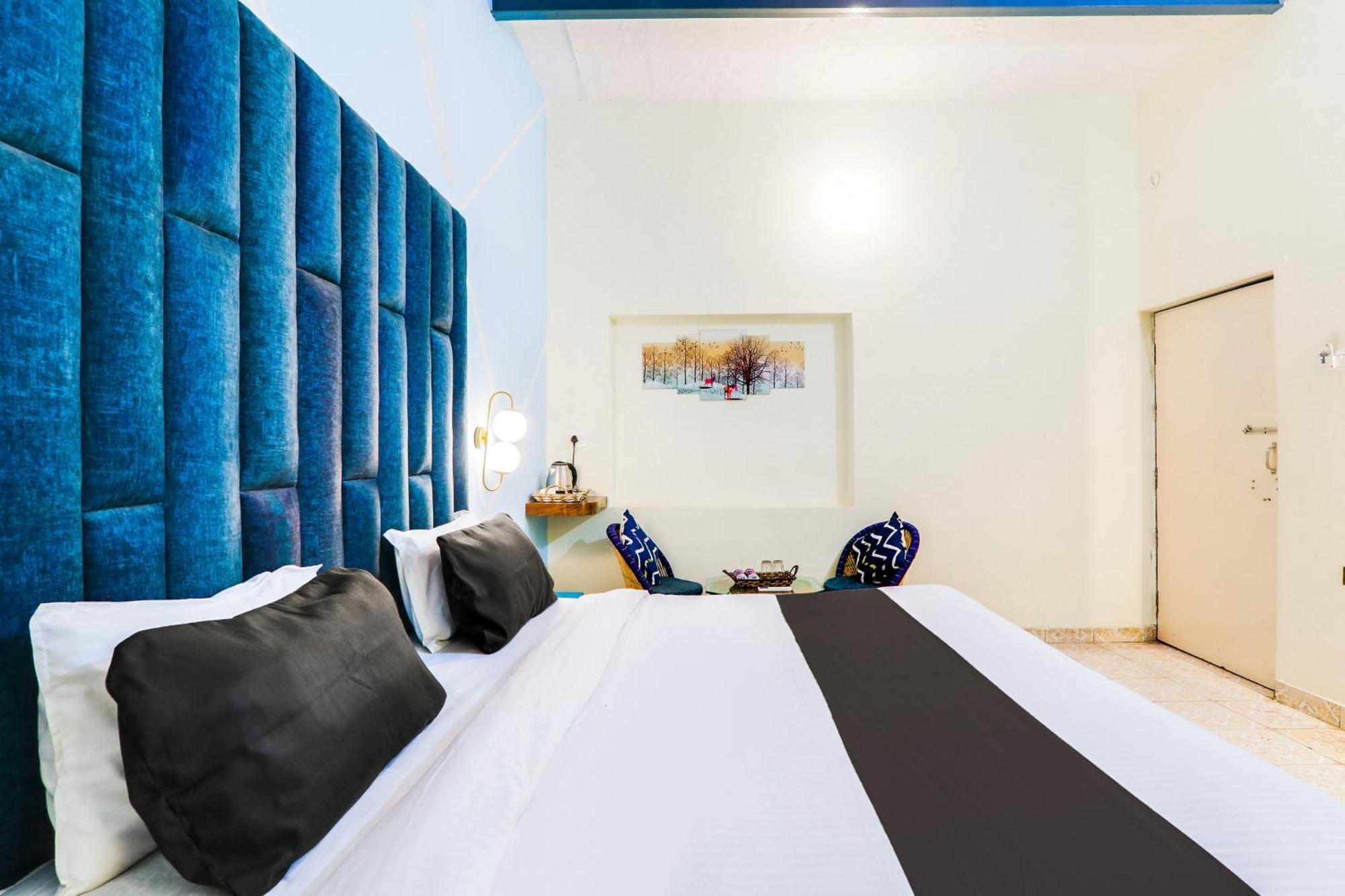 Hotel O Shree Hotel Mriduni Váránasí Exteriér fotografie
